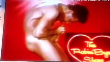 Sexy muscled male dancer selfsuck on live tv show.
