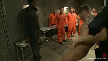 Lockup Cell Extraction Prison Sex Teil Eins Auf Überschwemmungen