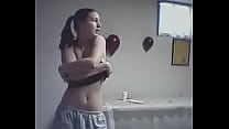 ウェブカメラ無料ポルノ7e5356で踊る巨乳の十代の