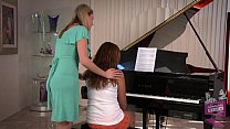 Samantha Ryan e Allie Haze ao Piano
