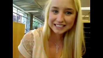 公立学校で金髪の女の子が潮吹き-freakygirlcams.co.ukで彼女のより多くのビデオ