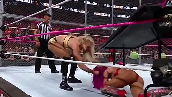 Sasha Banks Hot Ass WWE Hölle in einer Zelle 2016