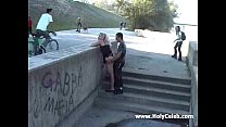 garota do sexo em público que chupa e fode na rua LOUCA