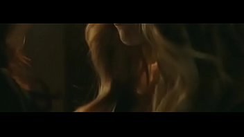 Amanda Seyfried em Chloe - 5