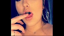 CAMSTER - Exuberante chica de cámara latina con anillo en la lengua esperándote