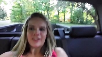 Chick masturbates in the truck - LIVE ON www.sexygirlbunny.tk