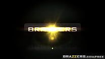 Brazzers - Le mamme hanno il controllo - (Briana Banks, Taylor Sands) - The Loophole