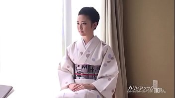 La hospitalidad de la joven propietaria: viniste a Japón por Nani-Yui Watanabe