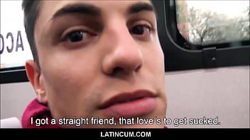Amatör Gay Latino kille betalas till suger och knullar en rak kille av filmaren POV