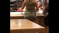 FLAGRA - Woman fucking in line at Mc Donalds