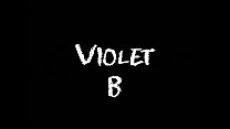 Impresionante novia rubia Violet follada en la cabeza y la vagina
