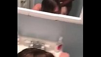 Rubia de Nashville teniendo sexo en el baño