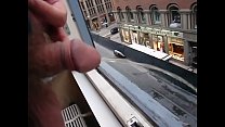 Eu mijando nas janelas em Estocolmo