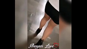 Annysex Love - Arrimon und tastet in der U-Bahn von Mexiko-Stadt