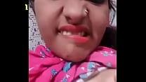 Desi Indian Teen Girl macht ihr nacktes Video für ihren Freund