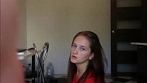 Das ukrainische Paar wird in der Küche gefickt und nimmt hausgemachten Porno auf