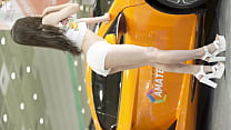Conta pública [喵贴] Salão do automóvel coreano temperamento shorts brancos modelo de carro sexy tentação
