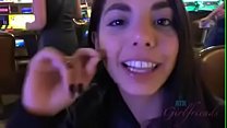 Виртуальный отпуск Gina Valentina в Лас-Вегасе в видео от первого лица