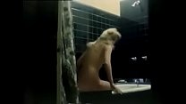 Pesadelo americano: Sexy Nude Bath Girl