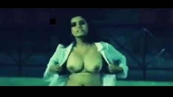 Indische Schauspielerin Rani Mukerji Nude Big Boobs Exposed im indischen Film