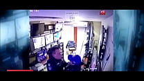 監視室でセックスをするメキシコの警察キャッチ！