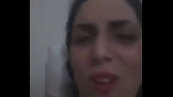 Sesso arabo egiziano per completare il collegamento video nella descrizione