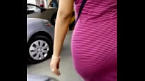 Mom with Mega Ass on the street