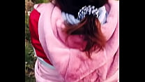 Sarah Sota si fa sborrare in faccia in un parco pubblico - Quasi beccata mentre scopa all'aperto