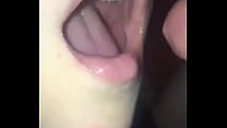 Sperma in den Mund