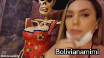 Mostrando la mia conchiglia ai calacas messicani ... video completo su bolivianamimi.tv