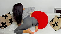 big ass girl squirting in tight yoga pants         http://zareen.live