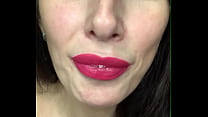 Dulces labios de la estrella porno Liza Virgin babean