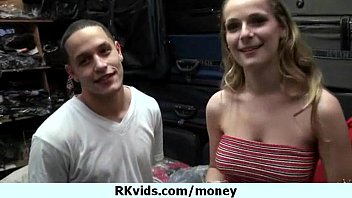 El dinero habla - vídeo porno 11