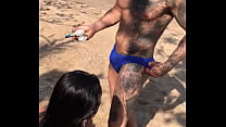 Putting Suntan on MMA fighter Allan Guerra Gomes Silver rain on the beach