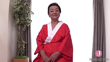 Als Yuko Ogasawara, eine 81-jährige Witwe, eine fröhliche und energische Großmutter ist, die einem jungen Mann eine Massage gibt, zeigt sie ihre uralten Fähigkeiten, ihn ungeduldig zu machen. - Einführung