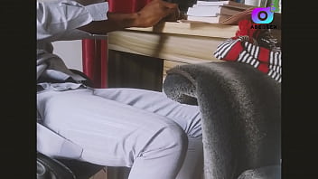 VÍDEO ESCAPADO!!! Um perverso professor nigeriano do CAMPUS é pego assistindo pornografia em seu escritório, então veja o que ele fez a seguir com seu BIG COCK - Assista até o FIM (Vídeo 2 em 1)