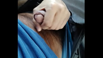 Joranrickson and hot Anjimito doing a delicious "helping hand" on the bus (with cumshot).