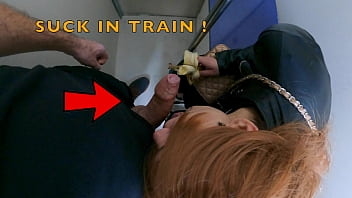 Nymphomanin verheiratete Frau lutscht unbekannten Typen im Zug!