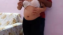 Cuñada embarazada obligada a ir a casa de Pata desde Facebook - Porno en Hindi