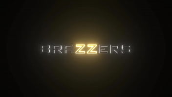 Pieds sales et sales - Gizelle Blanco / Brazzers / vidéo complète www.brazzers.promo/88