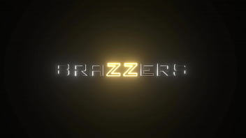 Le DP huileux de Derza exposé - Gia Derza / Brazzers / flux complet de www.brazzers.promo/oil