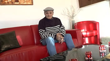 Birthday party for this mature man with four horny sluts