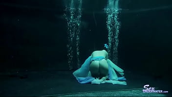 Princesa bajo el agua protagonizada por Colby McAdams