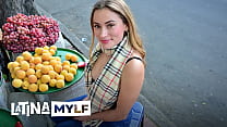 巨乳のラティーナ・アナスタシア・レイが市場でピックアップされ、インタビューの後、巨根からハードコアなドキドキを求められた - LATINA MYLF
