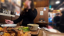 Совершенно настоящий японский частный вуайерист Красивая задница  Внезапная перемена в непослушной 28-летней девушке, работающей в магазине мороженого. Встретил сексолюбивую женщину, которая снова и снова стонала в приложении для знакомств.