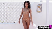 Playboy3.com - A exótica jovem latina Katherinne Sofia exibiu uma bunda grande e corpo perfeito