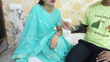 Desisaarabhabhi - Punjabi Ma putt neues Desi Chudai Punjabi klares Audio Full HD Desi Sardarni Stiefmutter wird am Tag der Freundschaft mit großem Schwanz gefickt