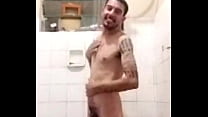 Jack-off electrician enjoys the shower