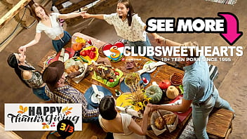 La cena de Acción de Gracias se convierte en una puta fiesta de ClubSweethearts