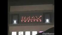Schmutziges Gänseblümchen IMAX Video 1